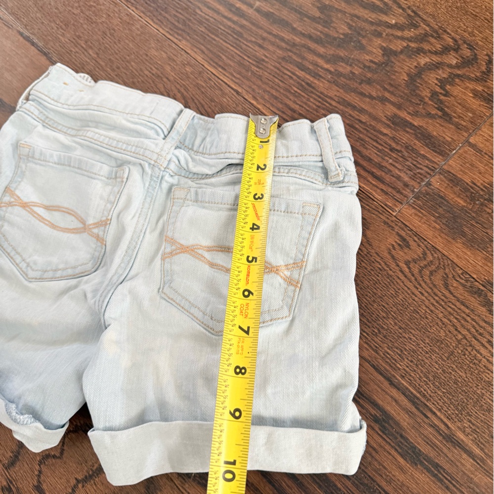Abercrombie & Fitch Light Blue girls size 13/14 Shorts in great condition - Picture 7 of 9